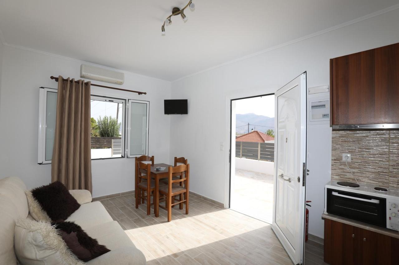 Angelos Apartments Lixúri Kültér fotó