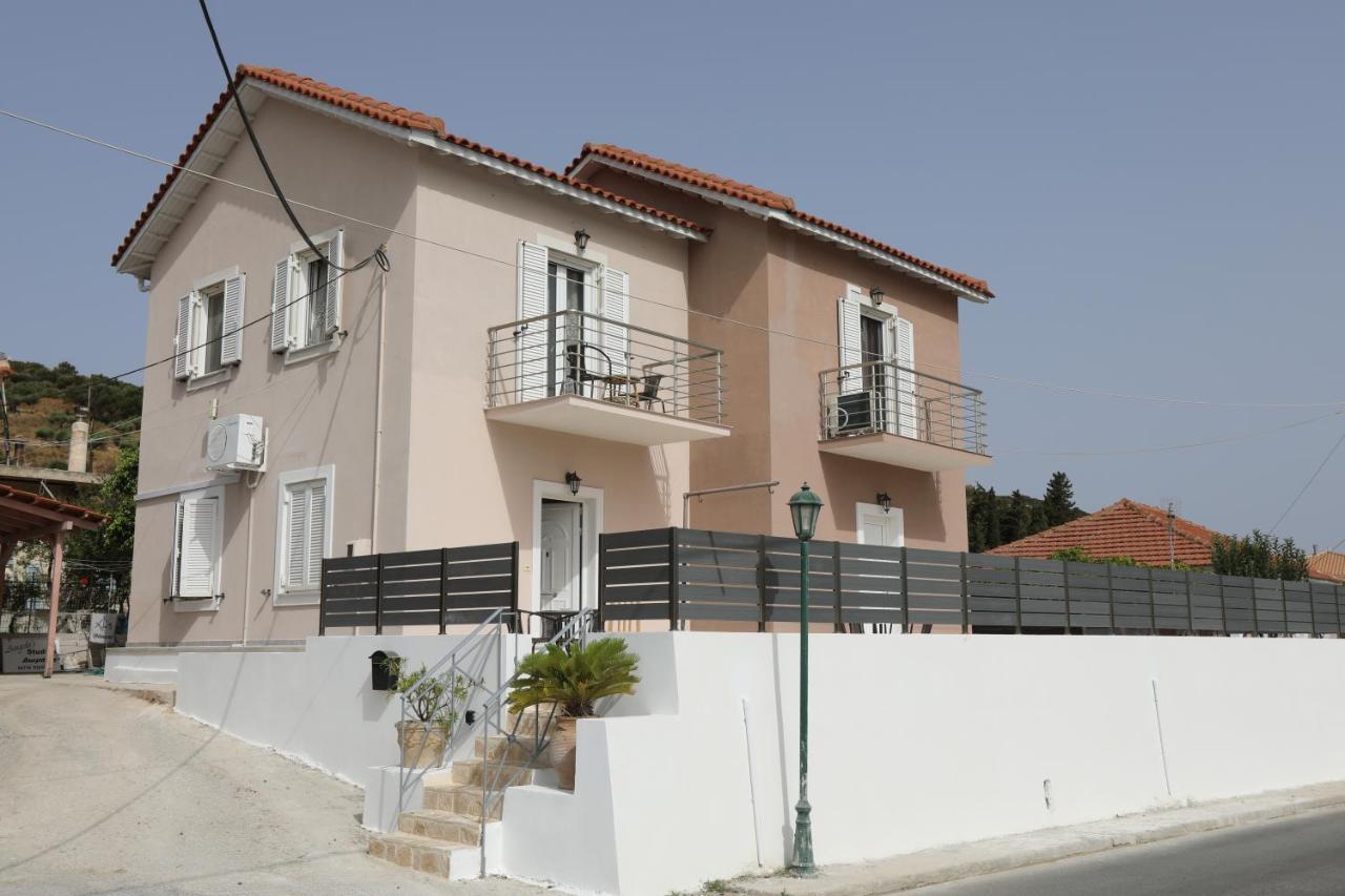 Angelos Apartments Lixúri Kültér fotó